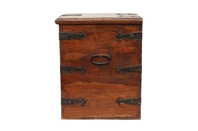 Lot 278 - AN INDIAN SHEESHAM WOOD TRUNK, LATE 20TH 20TH CENTURY