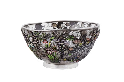 Lot 279 - An early 20th century Japanese silver and enamel mounted glass bowl, Yokohama circa 1920