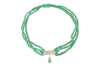 Lot 404 - AN EMERALD AND DIAMOND NECKLACE