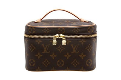 Lot 130 - Louis Vuitton Monogram Nice Mini Vanity Case