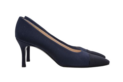 Lot 176 - Chanel Navy Classic Bi Colour Heeled Pump - Size 39.5