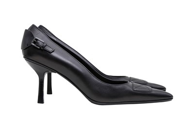 Lot 232 - Gucci Black Buckle Pointed Heeled Pump - Size 39