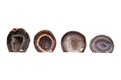 Lot 56 - A GROUP OF AGATE GEODES AND AGATE SLICES
