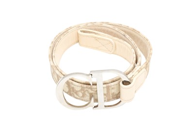 Lot 112 - Christian Dior Beige Diorissimo CD Belt - Size 80