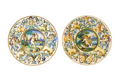 Lot 304 - A PAIR OF MATCHED CANTAGALLI PLATES, LATE 19TH CENTURY