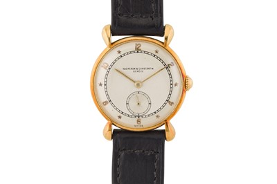 Lot 259 - A MEN'S GOLD VACHERON & CONSTANTIN DRESS WATCH