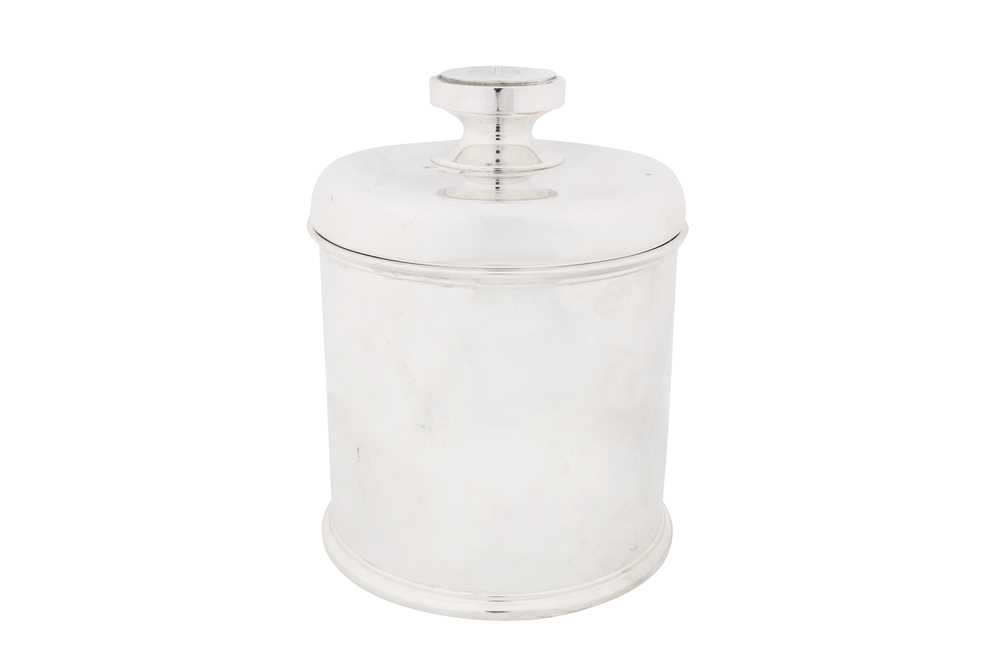 Lot 406 - A mid-20th century American sterling silver biscuit box or cannister, New York circa 1960 by Tiffany and Co