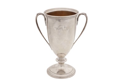 Lot 255 - An early 20th century American sterling silver twin handled trophy, Rhode Island dated 1903 by Gorham
