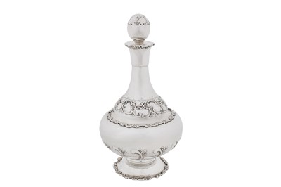 Lot 405 - An early 20th century American sterling silver table perfume or scent bottle, New York circa 1905 by Tiffany and Co