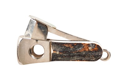 Lot 210 - A GROUP OF CIGAR CUTTERS