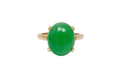 Lot 2 - A JADE DRESS RING