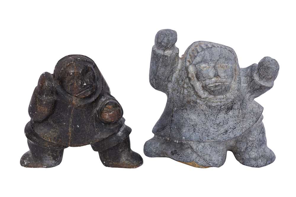 Lot 76 - PETER SEVOGA (INUIT 1940-2007), MOTHER AND CHILD STONE CARVING