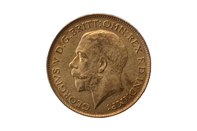 Lot 38 - GEORGE V (1910 - 1936), 1912 HALF SOVEREIGN.