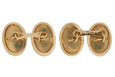 Lot 283 - A PAIR OF CUFFLINKS