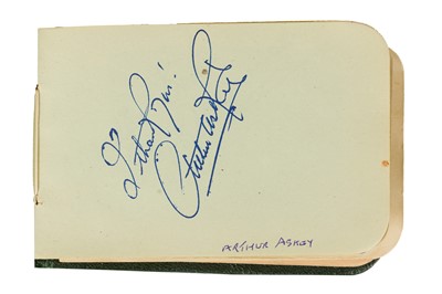 Lot 29 - Autograph Album.- Incl. Walt Disney