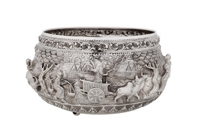 Lot A mid-20th century Thai silver bowl, Chiang Mai circa 1950