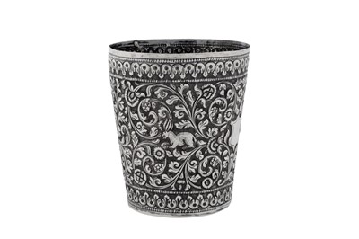 Lot 202 - A late 19th / early 20th century Anglo – Indian unmarked silver beaker, Cutch circa 1900