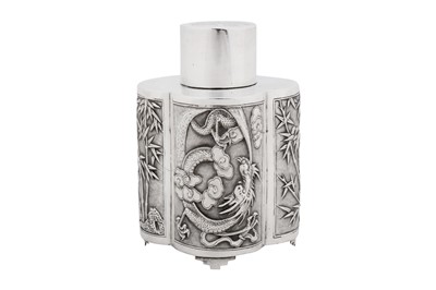 Lot 277 - A late 19th / early 20th century Chinese export silver tea caddy, Canton circa 1900, marked Zhou, retailed by Wang Hing