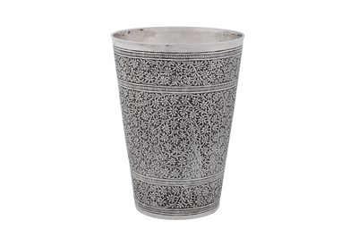 Lot 213 - A late 19th / early 20th century Anglo – Indian silver beaker, Kashmir circa 1900