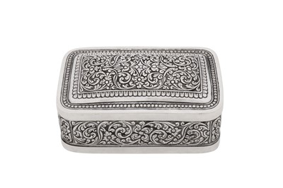 Lot 235 - An early 20th century Ceylonese (Sri Lankan) unmarked silver lime box, Colombo circa 1930
