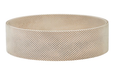 Lot 418 - TIFFANY & CO | A MESH BANGLE