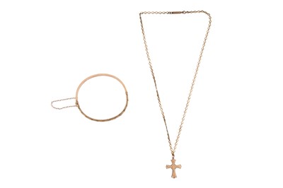 Lot 43 - A BANGLE AND A CROSS PENDANT NECKLACE