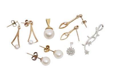 Lot 80 - A COLLECTION OF JEWELLERY