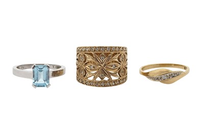 Lot 24 - THREE GEM-SET RINGS