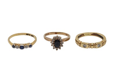 Lot 25 - THREE GEM-SET RINGS