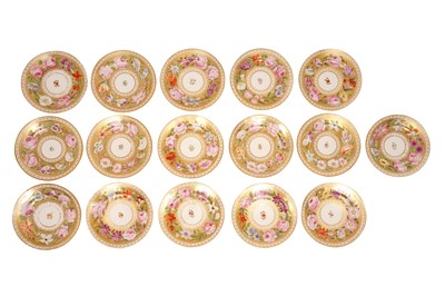 Lot 224 - A SET OF SIXTEEN MARQUIS OF ANGLESEY SERVICE DESSERT PLATES CIRCA 1815