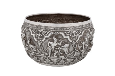 Lot 228 - A late 19th / early 20th century Burmese silver bowl, Rangoon circa 1900