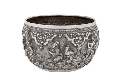 Lot 228 - A late 19th / early 20th century Burmese silver bowl, Rangoon circa 1900