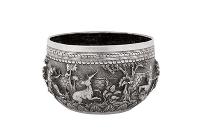 Lot 222 - An early 20th century Burmese silver small bowl, Rangoon circa 1920