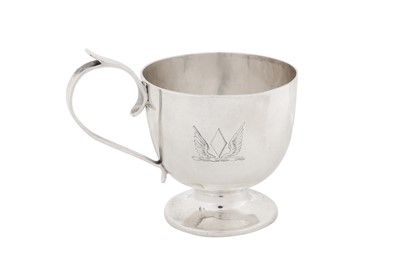 Lot A George II provincial sterling silver dram or tot cup, Chester 1754 by Richard Richardson II (active 1732 – 1772)