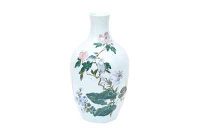 Lot 639 - A CHINESE 'BIRD AND BLOSSOMS' VASE BY THE HUNAN PORCELAIN COMPANY