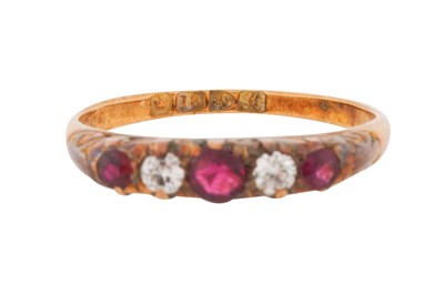 Lot 29 - SEVEN RINGS