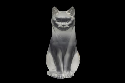 Lot 451 - A CONTEMPORARY LALIQUE FROSTED GLASS CAT