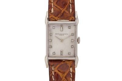 Lot 236 - A MEN'S VACHERON & CONSTANTIN DRESS WATCH