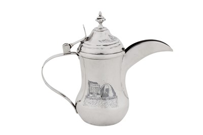 Lot 314 - A mid-20th century Iraqi silver dallah coffee pot, Omara or Basra circa 1950