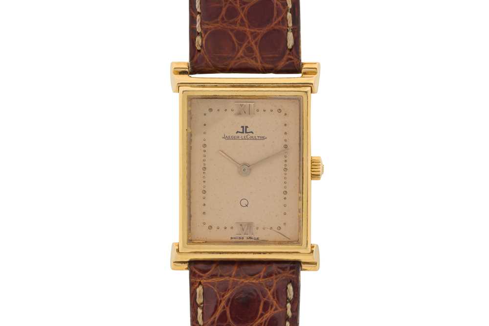 Lot 239 - A MEN'S GOLD JAEGER LeCOULTRE UNIPLAN WRISTWATCH