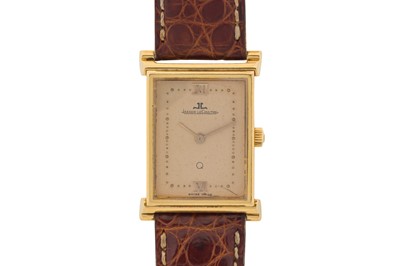 Lot 239 - A MEN'S GOLD JAEGER LeCOULTRE UNIPLAN WRISTWATCH