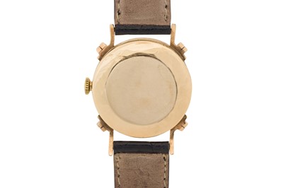 Lot 260 - A MEN'S GOLD HAMILTON DRESS WATCH