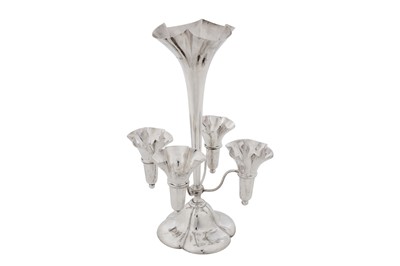 Lot 485 - An Edwardian sterling silver epergne, London 1901 by Horace Woodward and Co