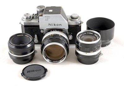 Lot 114 - A Nikon F Photomic Users Outfit.