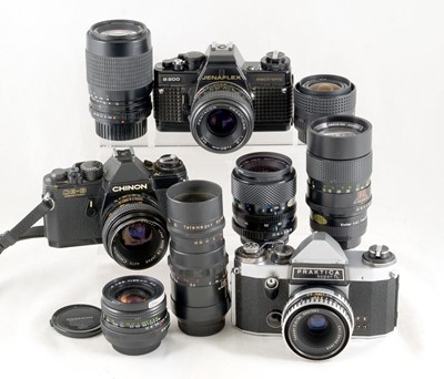 Lot 92 - Three 35mm Film Cameras Outfits.