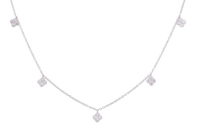Lot 99 - A DIAMOND QUATREFOIL NECKLACE