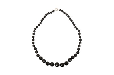 Lot 709 - λ A CHINESE BLACK CORAL NECKLACE