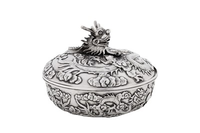 Lot 270 - A late 19th / early 20th century Chinese export silver covered bowl, Canton circa 1900, marked Bo, retailed by Wang Hing