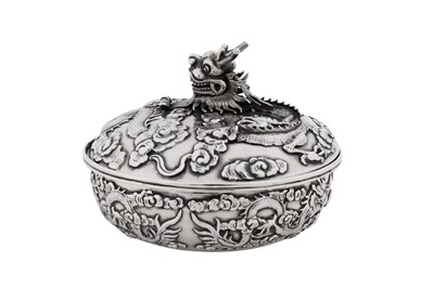 Lot 270 - A late 19th / early 20th century Chinese export silver covered bowl, Canton circa 1900, marked Bo, retailed by Wang Hing