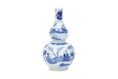 Lot 429 - A CHINESE BLUE AND WHITE DOUBLE-GOURD VASE